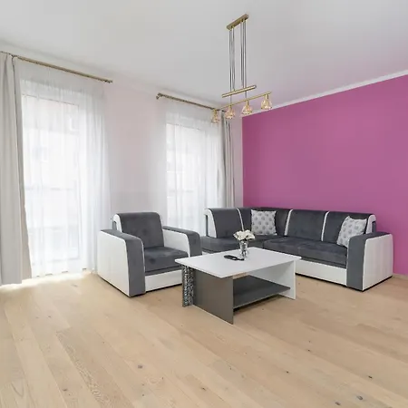 Apartment With Balcony And Free Parking In Poznan By Noclegi Renters Exteriér fotografie