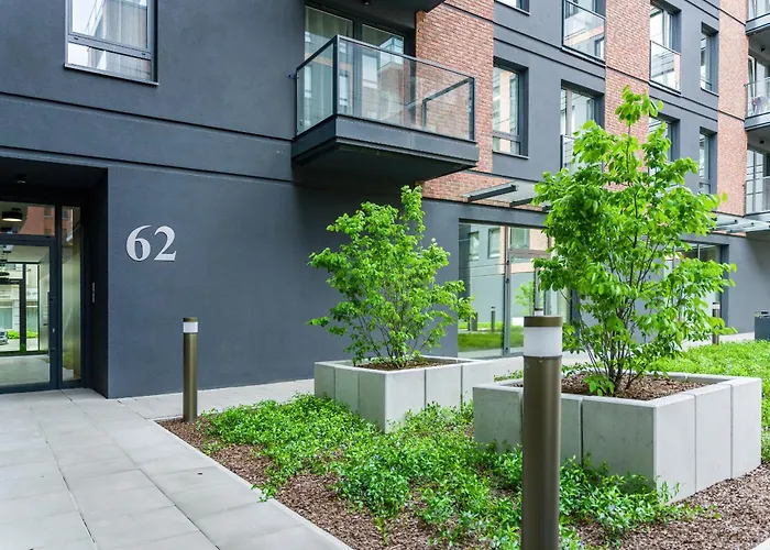 Apartment With Balcony And Free Parking In Poznan By Noclegi Renters